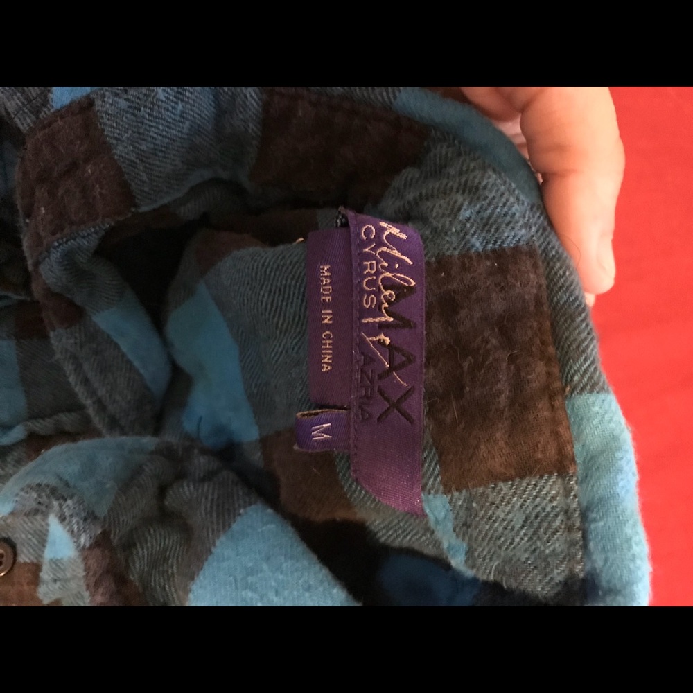 Flannel - Picture 2 of 2